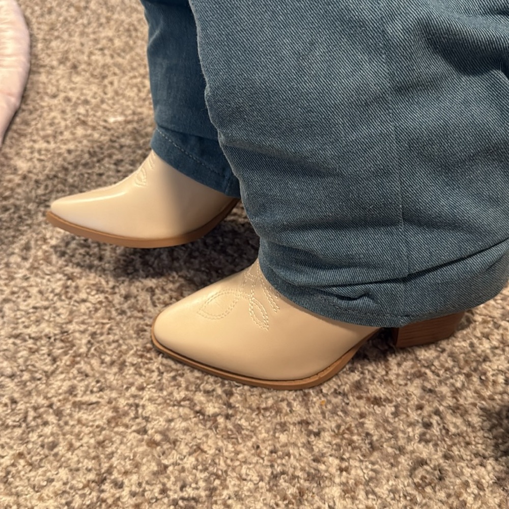 New Denim and Cream Western Women's Boots - Picture 3 of 4